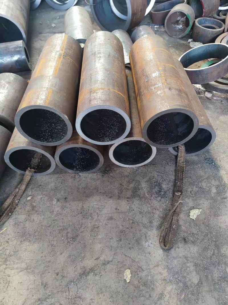 汨罗汨罗汨罗12Cr1MovG无缝钢管切割